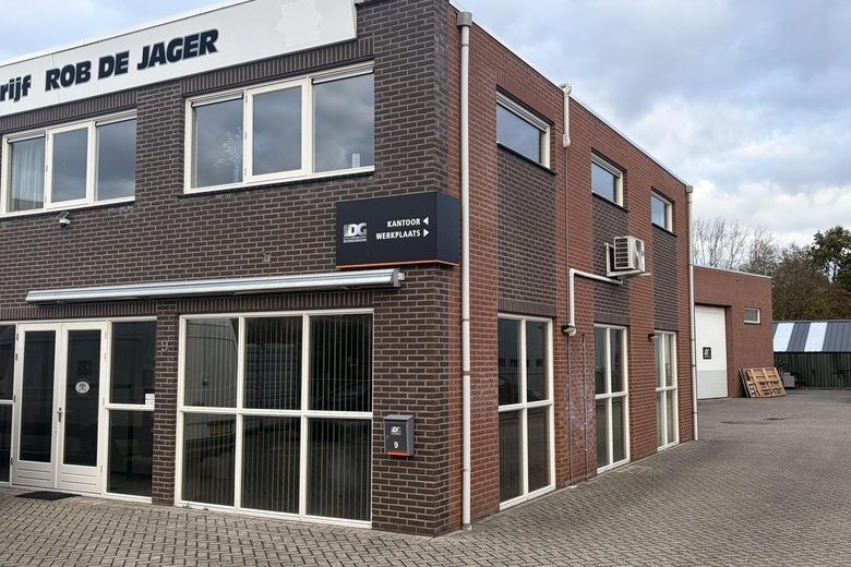 Bekijk foto 1 van Dommel 9