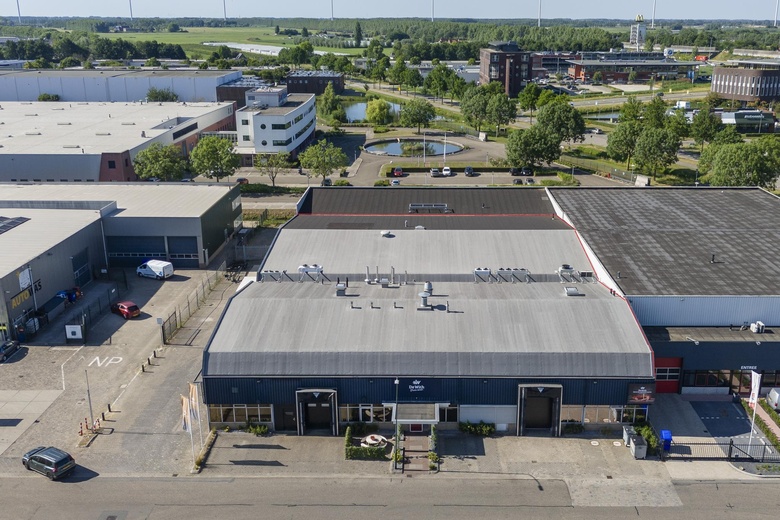 BedrijfsruimteaanIndustrieweg 31 - 33<br/> inWaardenburg BedrijfsruimteaanIndustrieweg 31 - 33<br/> inWaardenburg