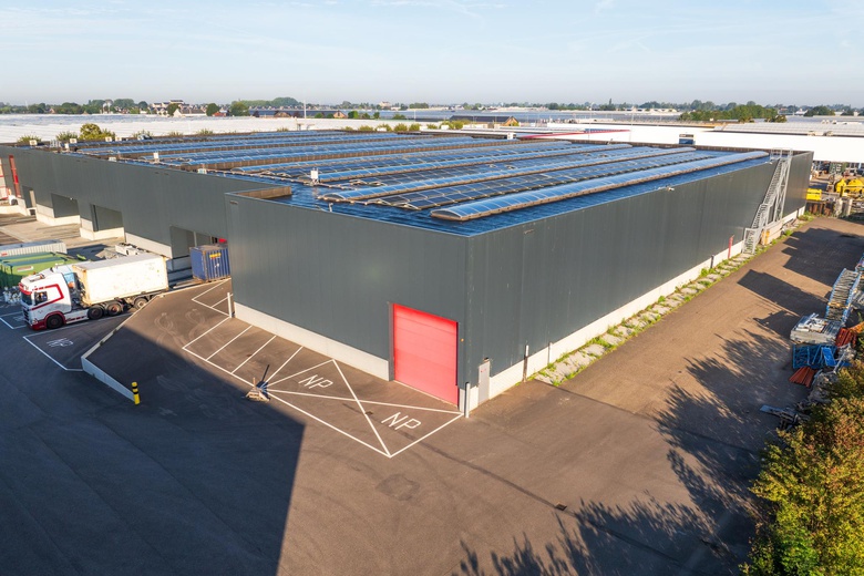 BedrijfsruimteaanBedrijvenweg 10<br/> inDe Kwakel