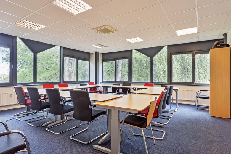 KantoorruimteaanLentedans 50 B<br/> inCapelle aan den IJssel KantoorruimteaanLentedans 50 B<br/> inCapelle aan den IJssel