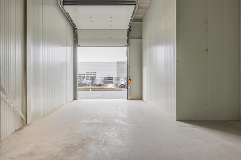 BedrijfsruimteaanRietgraafsingel 6<br/> inOosterhout