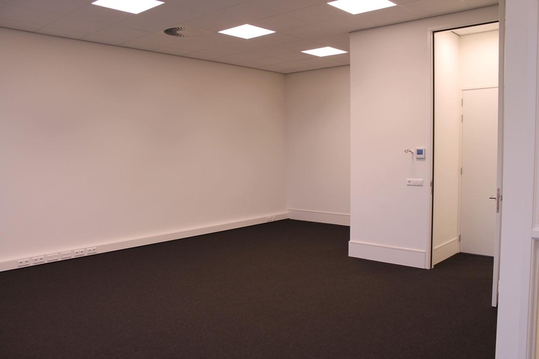KantoorruimteaanKlerkenveld 14<br/> inRoosendaal KantoorruimteaanKlerkenveld 14<br/> inRoosendaal