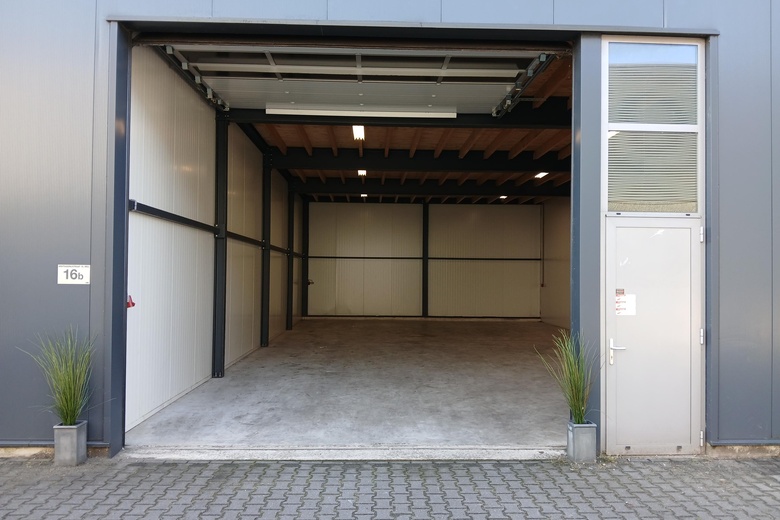 BedrijfsruimteaanHoutzagerijstraat 16 c<br/> inMill BedrijfsruimteaanHoutzagerijstraat 16 c<br/> inMill