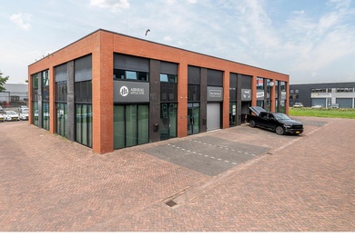 Bedrijfsruimte te huur Dordrecht - Jade 100