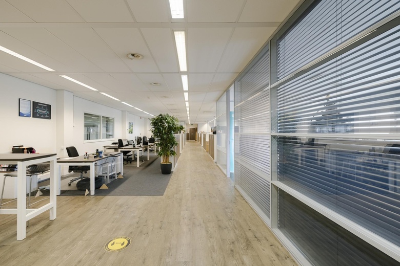 BedrijfsruimteaanVeluwezoom 15<br/> inAlmere BedrijfsruimteaanVeluwezoom 15<br/> inAlmere