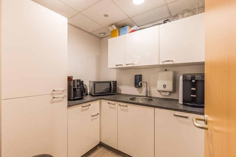 KantoorruimteaanPlesmanstraat 2<br/> inLeusden KantoorruimteaanPlesmanstraat 2<br/> inLeusden