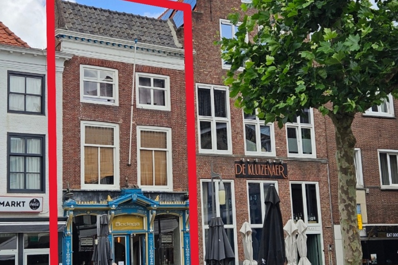 Bekijk foto 1 van Grote Markt 10 Bekijk foto 1 van Grote Markt 10