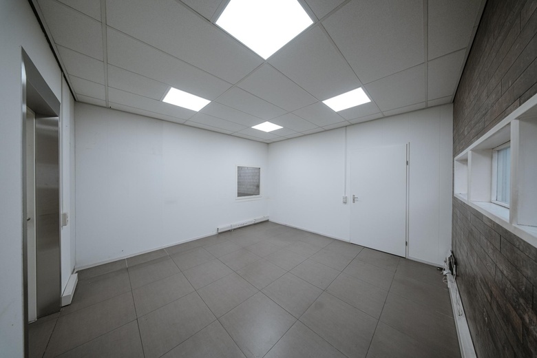 BedrijfsruimteaanOostwijk 1 A<br/> inUden