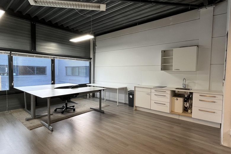 BedrijfsruimteaanGessel 49<br/> inDe Meern