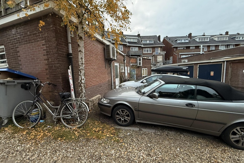 WinkelruimteaanAlbertus Perkstraat 5<br/> inHilversum