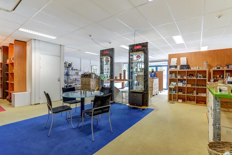 KantoorruimteaanIndustrieweg 7<br/> inNieuwkoop