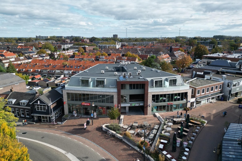 Bekijk foto 1 van Stationsweg 3 a