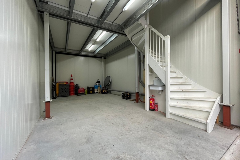 BedrijfsruimteaanZeilschip 3 07<br/> inHouten