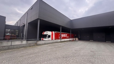 Bekijk foto 1 in  aan de  in 