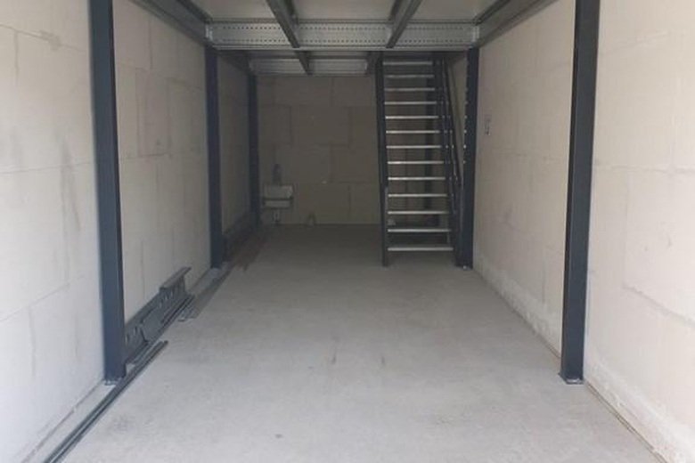 BedrijfsruimteaanSpaubeekstraat 105 48<br/> inTilburg