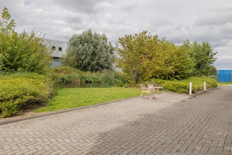 BedrijfsruimteaanDe Roysloot 12 F<br/> inRijnsburg