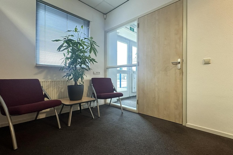 Kantoorruimteaanvan Heemstraweg-west 2<br/> inZaltbommel