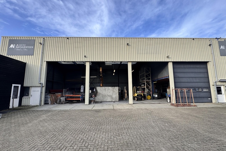 BedrijfsruimteaanDukdalfweg 21<br/> inAlmere