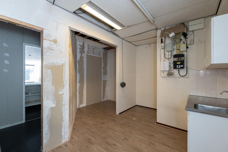 WinkelruimteaanBrederodehuis 4<br/> inPapendrecht WinkelruimteaanBrederodehuis 4<br/> inPapendrecht