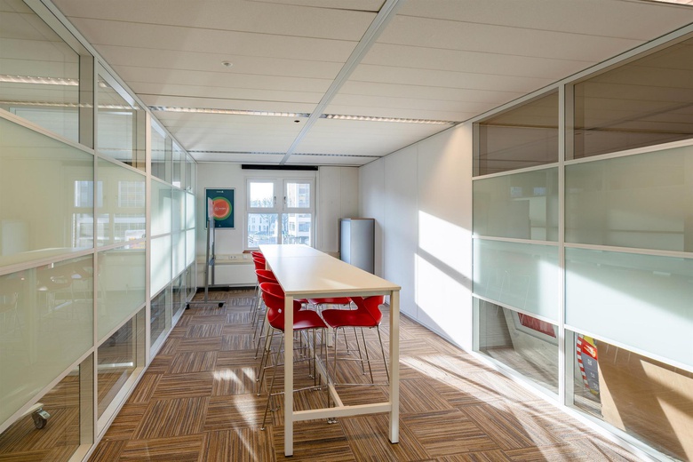 KantoorruimteaanStationsplein 89<br/> inAmersfoort KantoorruimteaanStationsplein 89<br/> inAmersfoort