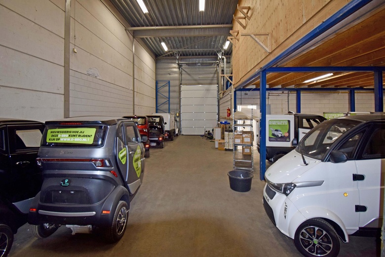 BedrijfsruimteaanHet Tasveld 9<br/> inHendrik-Ido-Ambacht