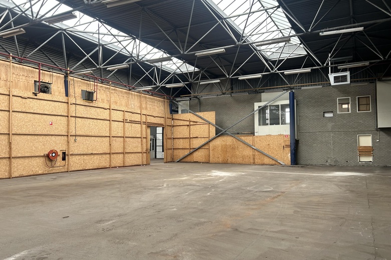 BedrijfsruimteaanDorpskade 31<br/> inWateringen