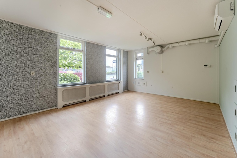 KantoorruimteaanMolenstraat 10<br/> inBunschoten KantoorruimteaanMolenstraat 10<br/> inBunschoten