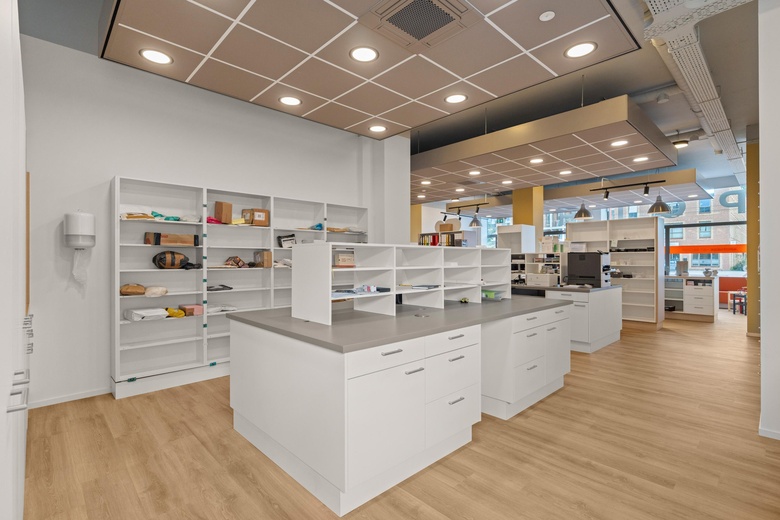 WinkelruimteaanBos en Lommerweg 361<br/> inAmsterdam