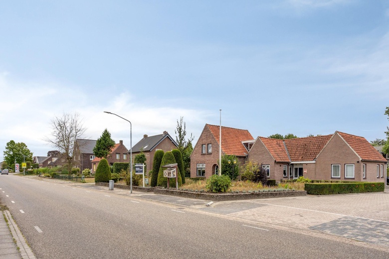 BedrijfsruimteaanMonseigneur Berkvensstraat 75<br/> inLiessel