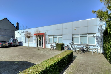 Bekijk foto 2 van Wethouder van Haperenstraat 36 B