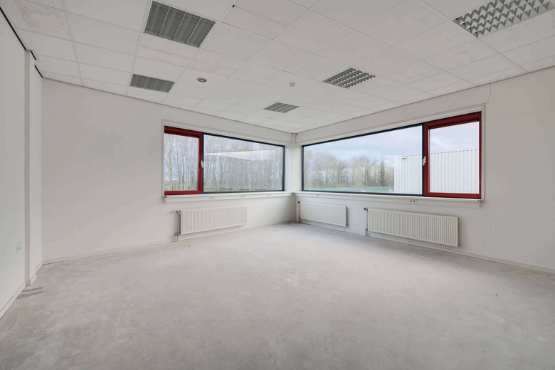 BedrijfsruimteaanWeteringstraat 21<br/> in's-Heerenberg