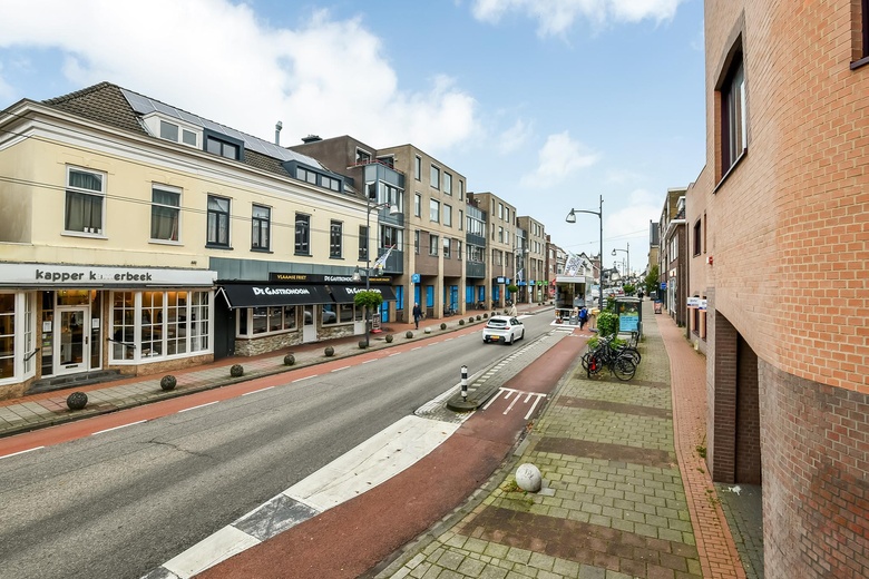 KantoorruimteaanHoofdstraat 135<br/> inVelp