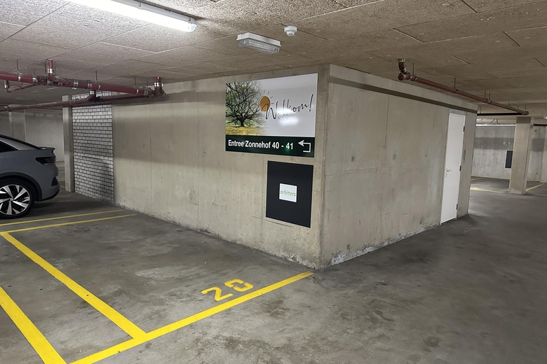 BedrijfsruimteaanZonnehof 40<br/> inAmersfoort BedrijfsruimteaanZonnehof 40<br/> inAmersfoort