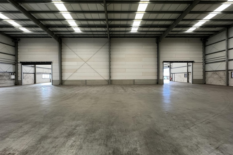 BedrijfsruimteaanBunsenstraat 72<br/> inDordrecht