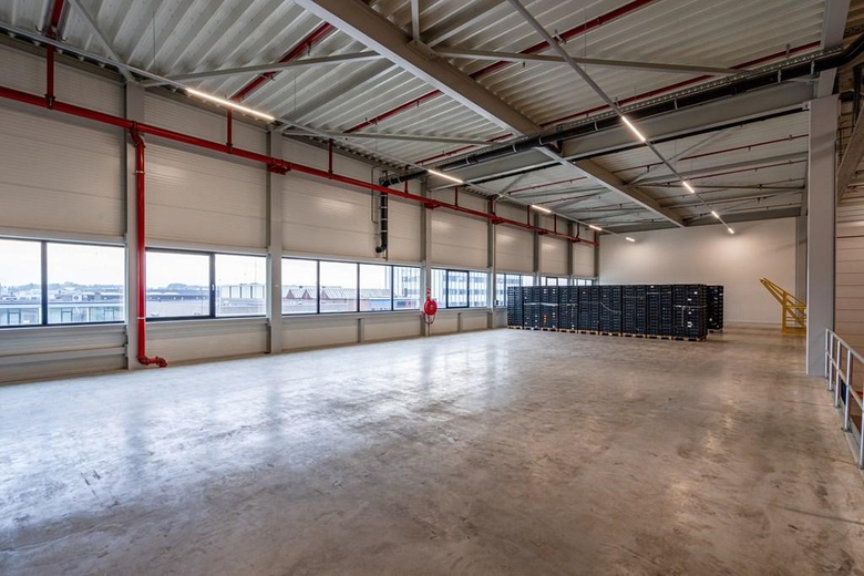 BedrijfsruimteaanVan Riemsdijkweg 57<br/> inRotterdam