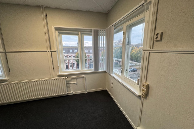 KantoorruimteaanBurgemeester Stulemeijerlaan 1<br/> inBergen op Zoom