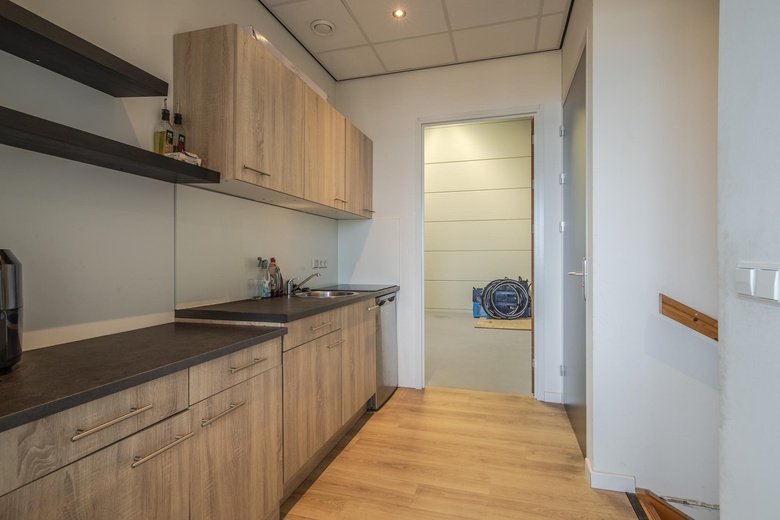 BedrijfsruimteaanHondiusstraat 28 K<br/> inArnhem BedrijfsruimteaanHondiusstraat 28 K<br/> inArnhem