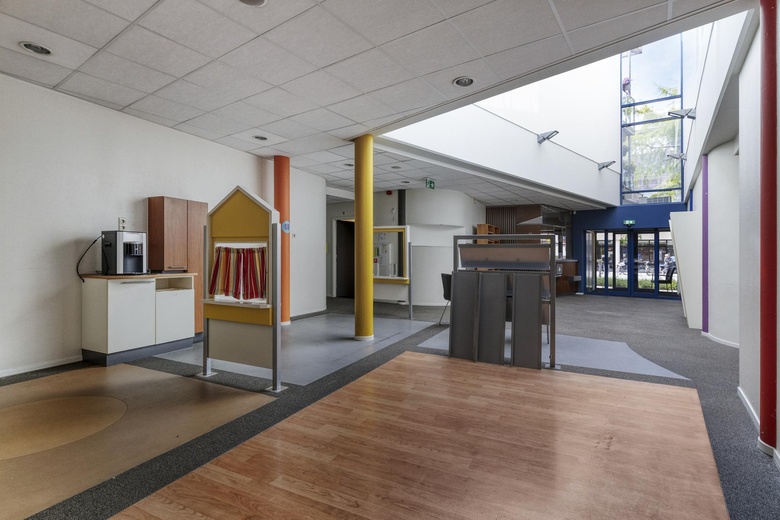 KantoorruimteaanBlokfluitlaan 19<br/> inOldenzaal KantoorruimteaanBlokfluitlaan 19<br/> inOldenzaal