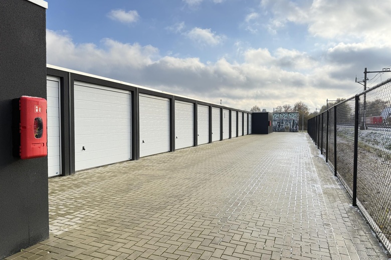 BedrijfsruimteaanAmbachtstraat 36 a 28<br/> inBorne BedrijfsruimteaanAmbachtstraat 36 a 28<br/> inBorne