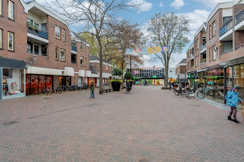 WinkelruimteaanAdmiraal Helfrichstraat 33<br/> inHardenberg WinkelruimteaanAdmiraal Helfrichstraat 33<br/> inHardenberg