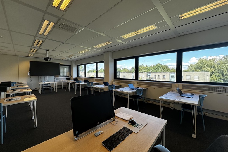 KantoorruimteaanVreeswijksestraatweg 22<br/> inNieuwegein