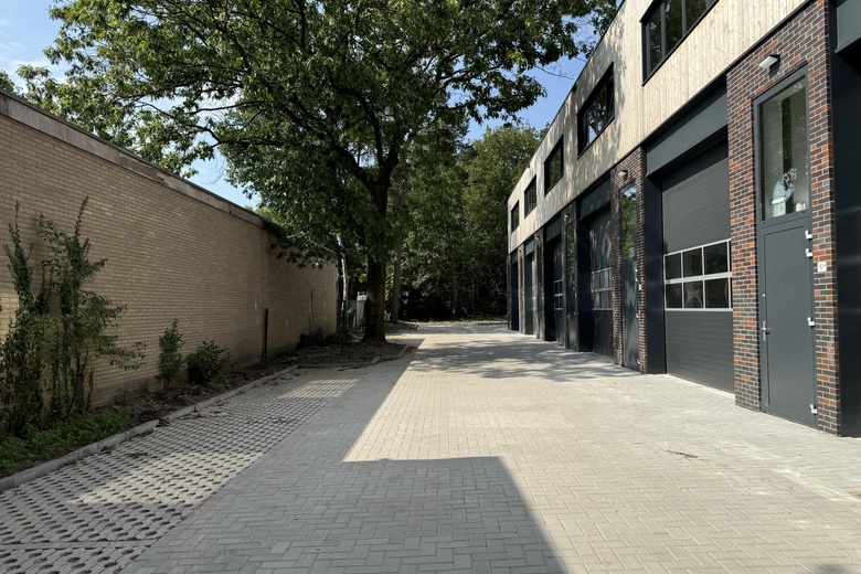 BedrijfsruimteaanAmersfoortsestraat 76 07<br/> inSoesterberg