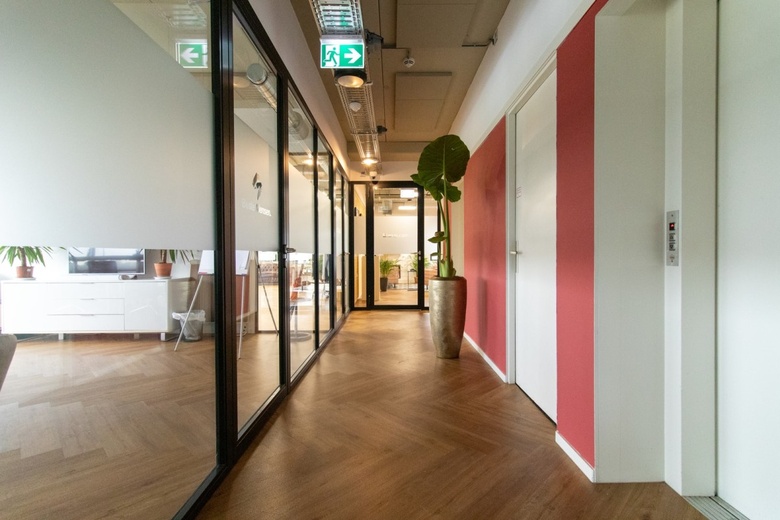 KantoorruimteaanOverschiestraat 63<br/> inAmsterdam