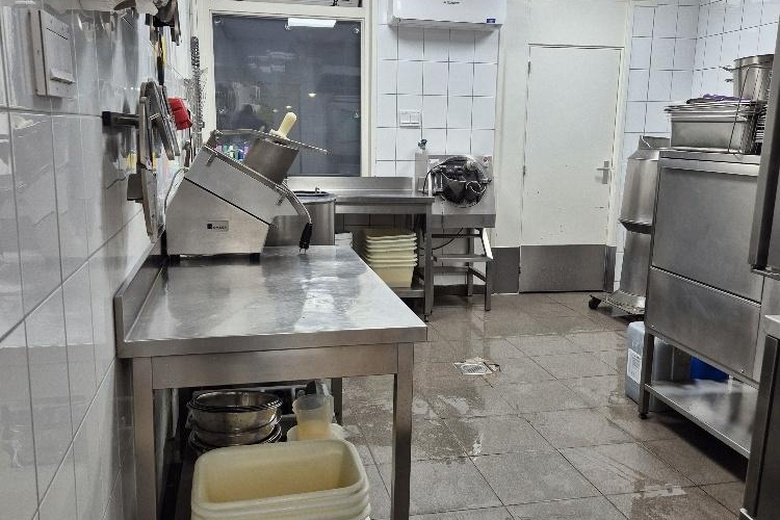 WinkelruimteaanMgr. Zwijsenplein 22<br/> inKerkdriel