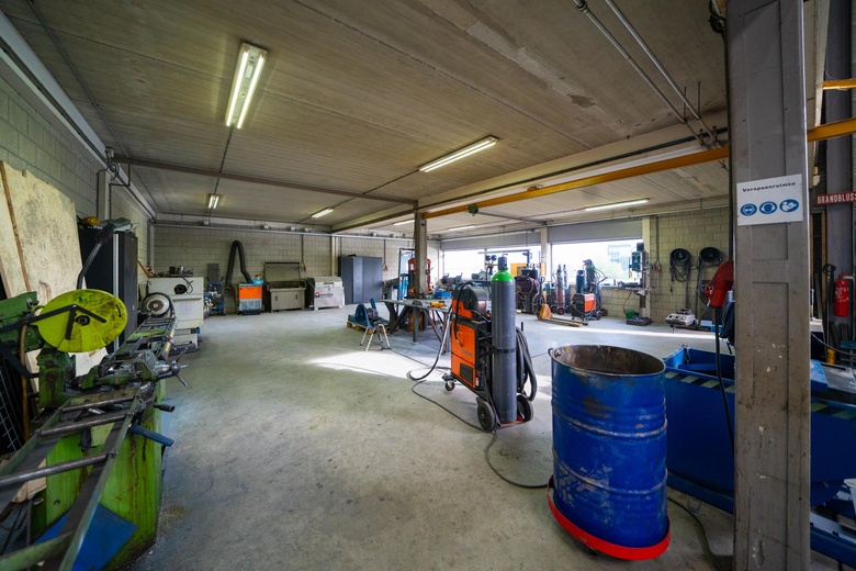 Bedrijfsruimte Dordrecht - Pieter Hoebeeweg 99 - Foto 12