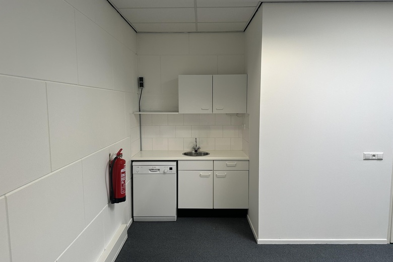 KantoorruimteaanA. van Leeuwenhoekweg 36 A 4<br/> inAlphen aan den Rijn KantoorruimteaanA. van Leeuwenhoekweg 36 A 4<br/> inAlphen aan den Rijn
