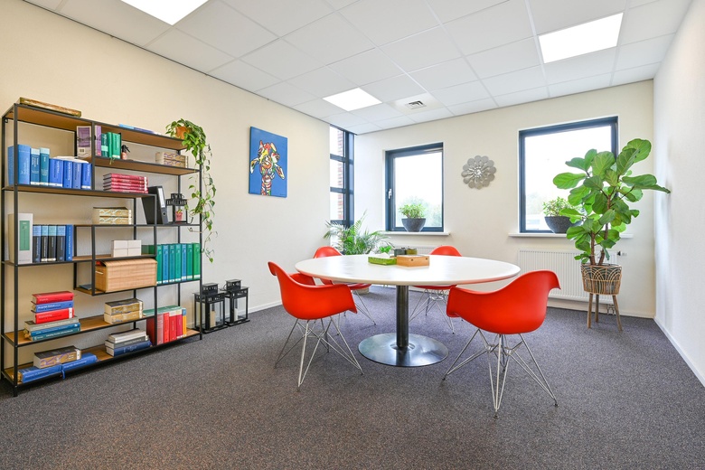 KantoorruimteaanHoge Eng-West 27 A<br/> inPutten