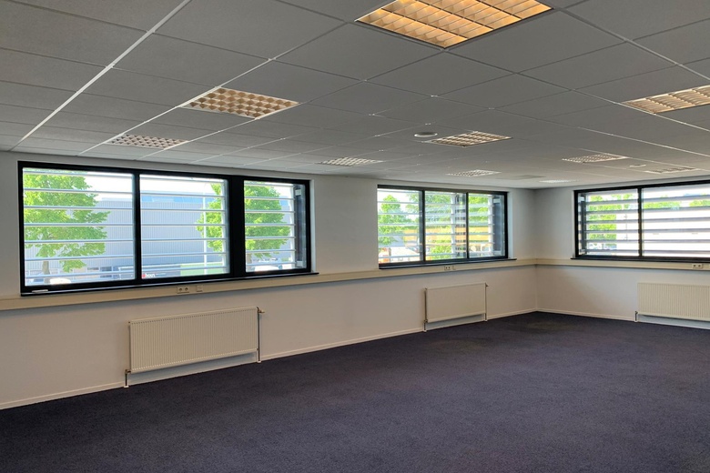 BedrijfsruimteaanHurksestraat 20 D<br/> inEindhoven BedrijfsruimteaanHurksestraat 20 D<br/> inEindhoven