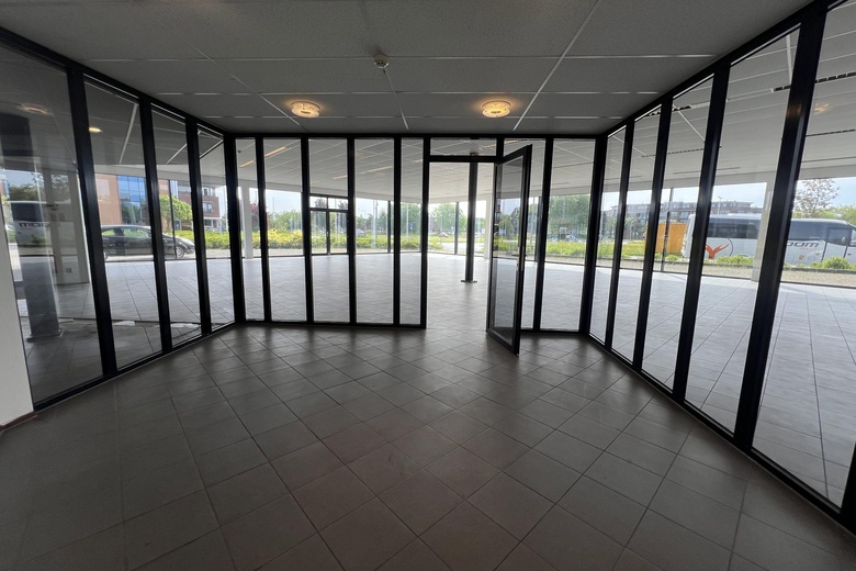 BedrijfsruimteaanBijdorpplein 1<br/> inBarendrecht BedrijfsruimteaanBijdorpplein 1<br/> inBarendrecht