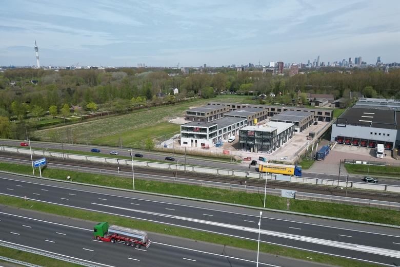 BedrijfsruimteaanDriemanssteeweg 484<br/> inRotterdam